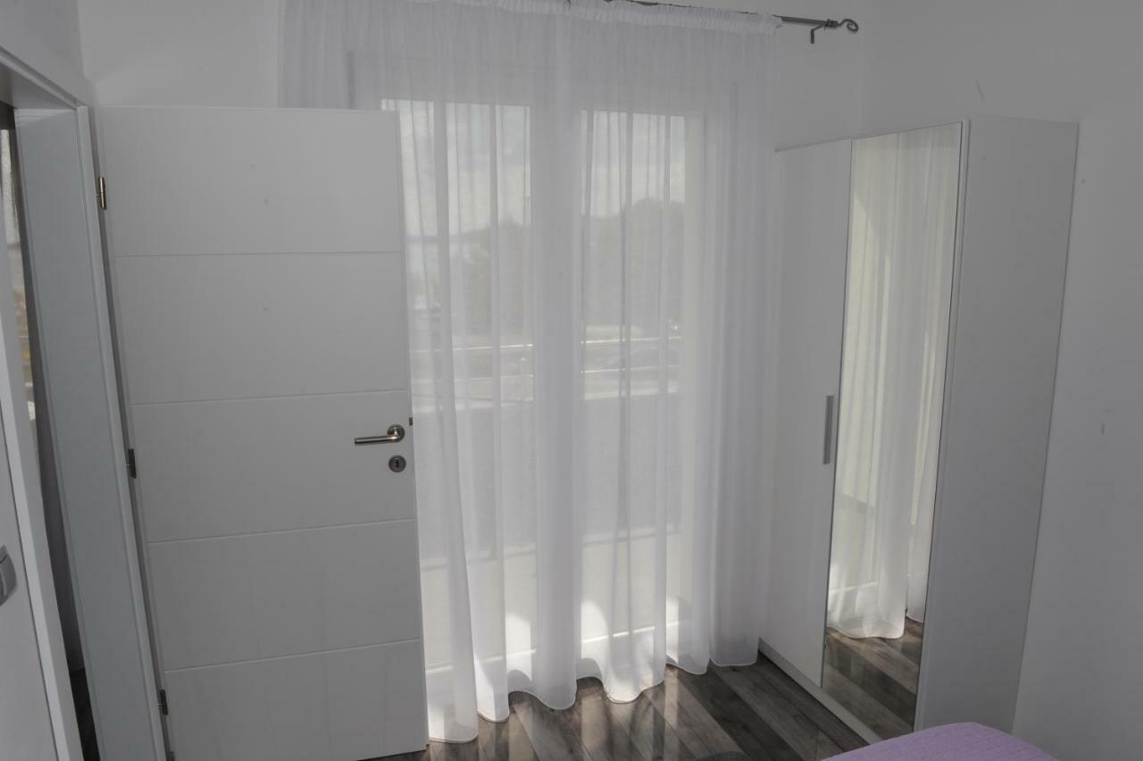 Apartment Odak Brodarica  Buitenkant foto